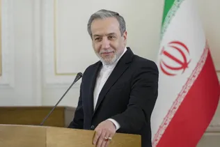 عراقچی: امنیت پایدار نمی‌تواند از بیرون منطقه دیکته شود/ آنچه جهان نیاز دارد، یک پارادایم جدید است