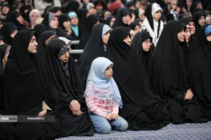 دیدار هزاران نفر از زنان و دختران با رهبر معظم انقلاب