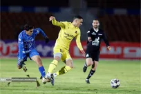 برد استقلال بدون خوشحالی ساپینتو و ناراحتی شدید اوسمار/طلسم اراکی ها شکست، گل گهر خواب صدرنشینی را هم ندید