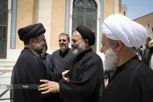 دیدار حجت&zwnj;الاسلام سیدعبدالفتاح نواب، نماینده ولی&zwnj;فقیه در امور حج و زیارت با حجت الاسلام حکیم