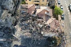 حملات موشکی ایران به رژیم اشغالگر صهیونیستی