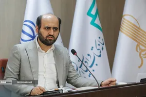 حامد محقق معاون شعر و داستان خانه کتاب و ادبیات ایران