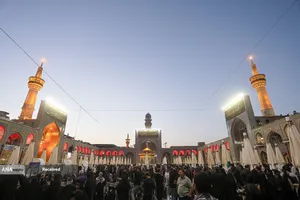 حرم مطهر رضوی در شب رحلت پیامبر اکرم و شهادت امام حسن مجتبی(ع)
