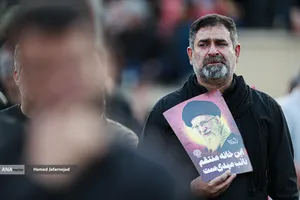 مراسم وداع با رهبر شهید انقلاب حضرت آیت الله سیدعلی خامنه&zwnj;ای (ره) و خانواده ایشان