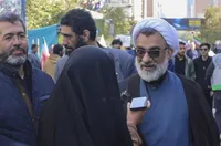 دبیر شورای عالی انقلاب فرهنگی: مقابله مؤثر با دشمن در گرو تسلط بر علم و فناوری روز است