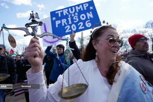 قیام&zwnj; مردم آمریکا علیه ترامپ