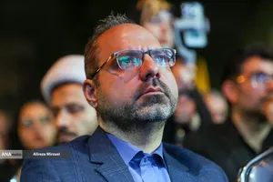 اجتماع خانواده دانشگاه آزاد اسلامی در تجدید بیعت با رهبر انقلاب