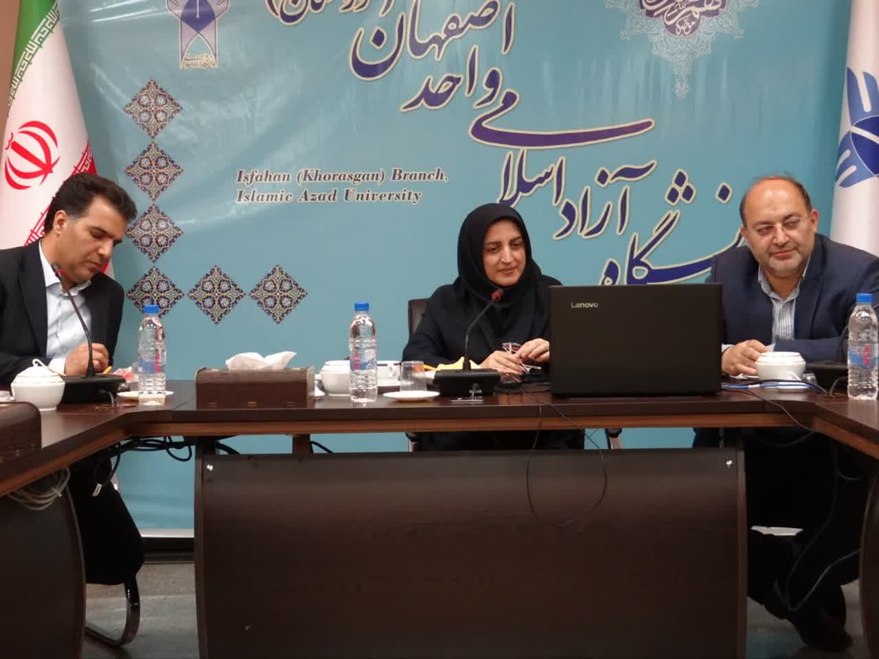 تأکید بر هوشمندسازی و توسعه زیست‌بوم فناوری