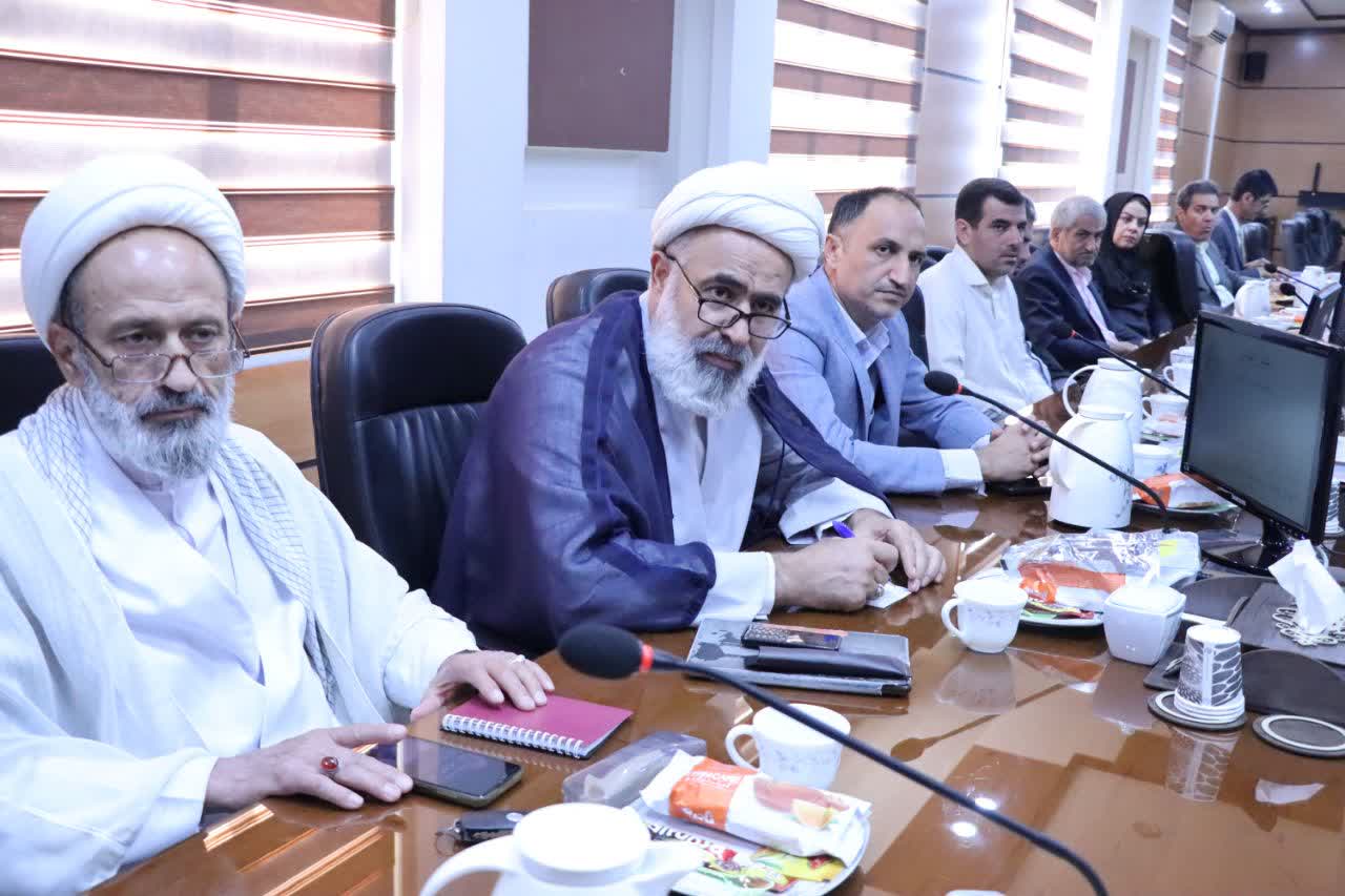 اجرای طرح مهر نشاط و تعالی در دانشگاه آزاد اسلامی یزد با رویکرد بومی‌سازی و کنشگری