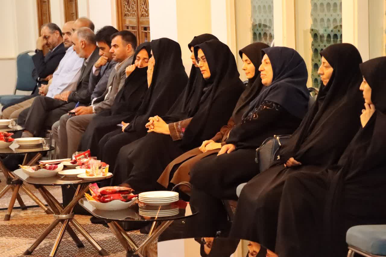 محبت و رفع دغدغه‌های واقعی کلید اثرگذاری بر نسل جدید است