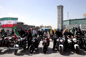 رژه بزرگ موتور سواران جان فدا در تهران