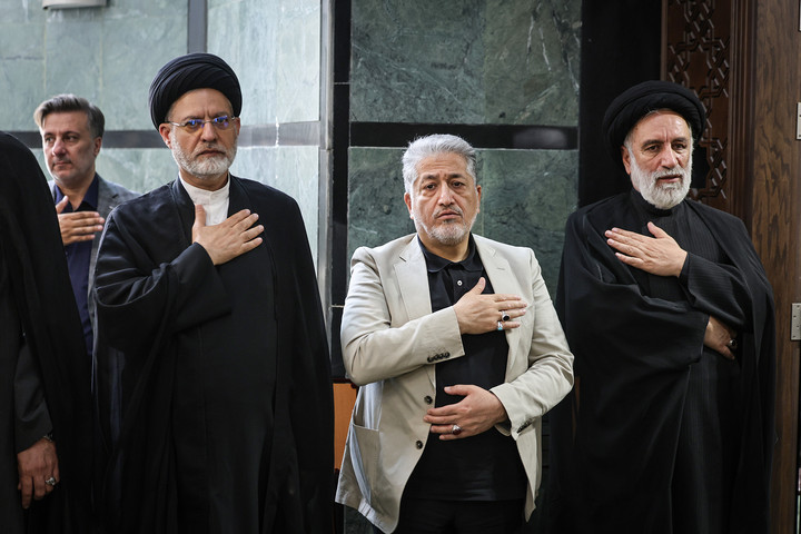 بزرگداشت رهبر شهید امت در دانشگاه آزاد اسلامی
