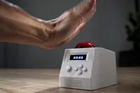 ساعتی که اگر آن را به‌موقع خاموش نکنید به دردسر می‌افتید