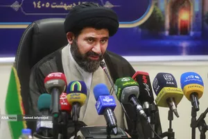 حجت الاسلام سید ناصرالدین نوری زاده رئیس مرکز امور قرآنی در نشست تبیین دستاوردها،برنامه ها و رویکردهای سازمان اوقاف و امورخیریه