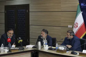 نشست هم&zwnj;اندیشی معاونت علوم انسانی و هنر دانشگاه آزاد اسلامی