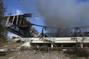 تجاوز هوایی آمریکا و صهیونیستی به ورزشگاه ۱۲هزار نفری آزادی 