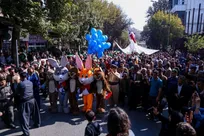 کارناوال شادی آغازگر هجدهمین جشنواره تئاتر خیابانی مریوان شد