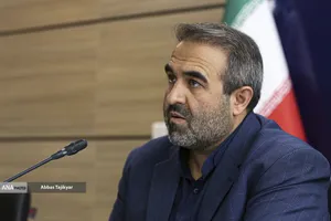 دکتر سیدمحمود هاشمی معاون علوم انسانی و هنر دانشگاه آزاد اسلامی