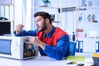 تعمیر مایکروفر در محل و سلام به دنیای پخت و پز آسان