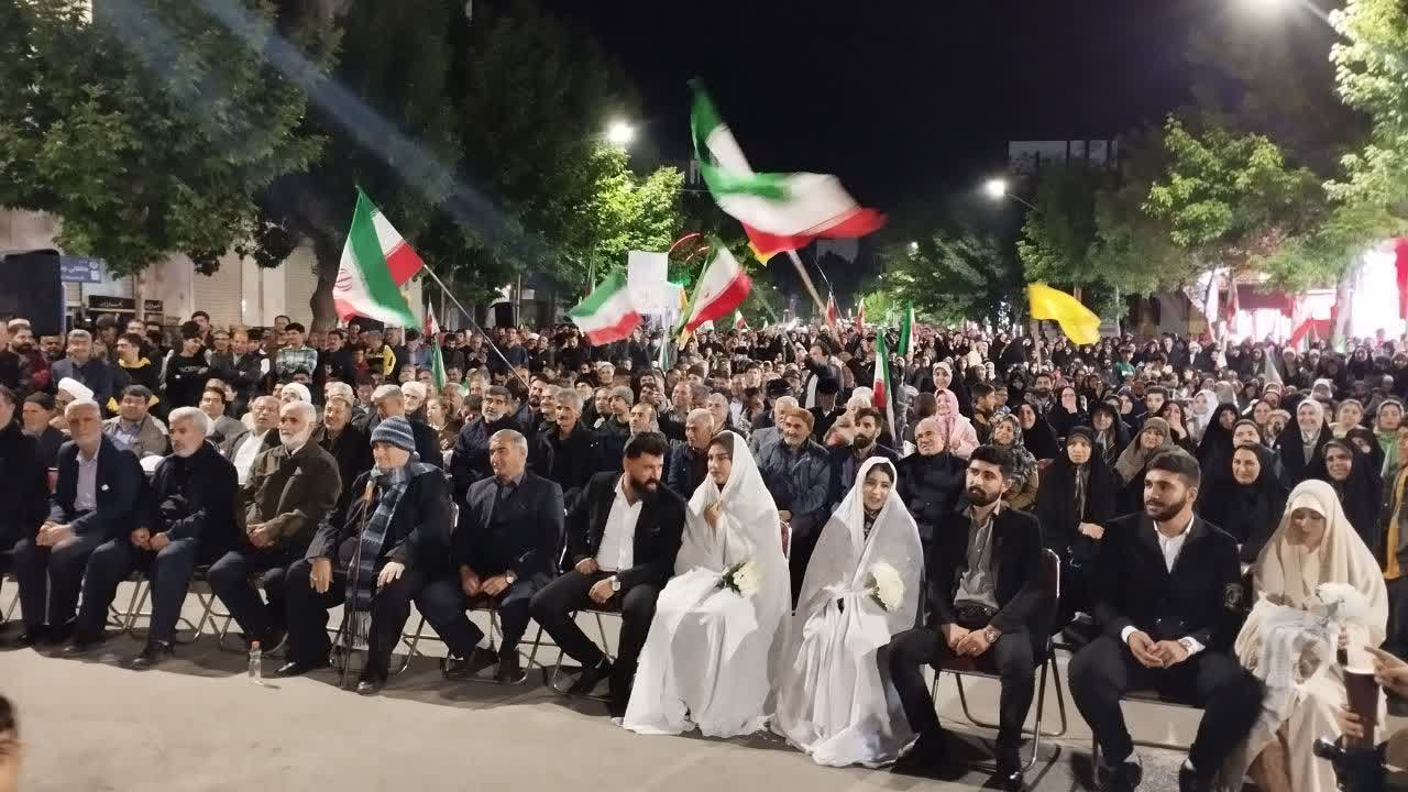 جشن ازدواج زوج‌های جانفدا در تجمعات شبانه مردم میاندوآب