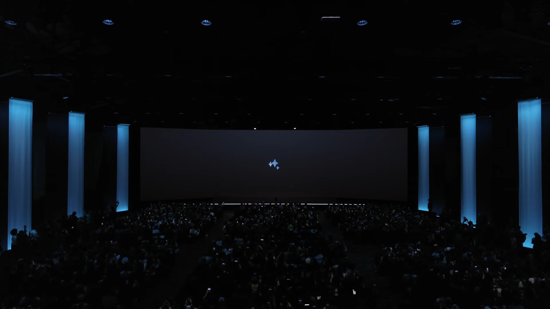 پوشش زنده مراسم گلکسی آنپکد ۲۰۲۶ سامسونگ پوشش زنده مراسم گلکسی آنپکد ۲۰۲۶ سامسونگ