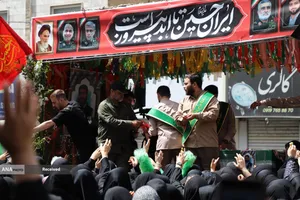 تشییع پیکر مطهر شهید سید مصطفی میر غفاری