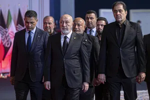 ادای احترام نزار محمد سعید آمیدی رییس جمهور عراق و مقامات و مسئولان خارجی به پیکر امام شهید 
