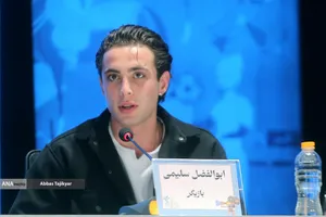 ابوالفضل سلیمی بازیگر در نشست خبری فیلم سینمایی داد