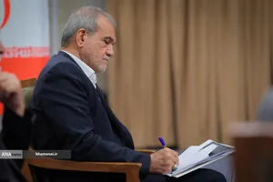 دیدار رئیس&zwnj;جمهور و اعضای هیئت دولت با مقام معظم رهبری