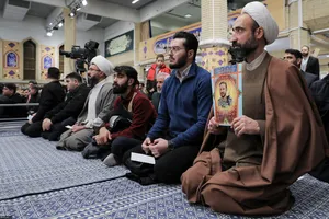 دیدار خانواده شهدای اقتدار با رهبر انقلاب در روز میلاد امیرالمومنین علیه&zwnj;السلام