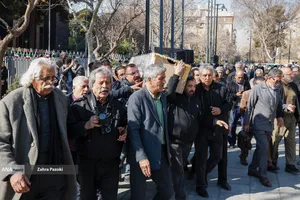 مراسم تشییع پیکر عنایت بخشی 