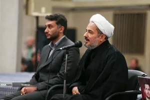 دیدار دانش&zwnj;آموزان و دانشجویان با رهبر معظم انقلاب