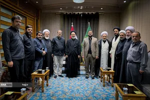 دیدار حجت&zwnj;الاسلام سیدعبدالفتاح نواب، نماینده ولی&zwnj;فقیه در امور حج و زیارت با تولیت مسجد کوفه