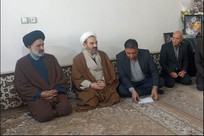 دیدار نماینده ولی فقیه در بنیاد شهید و امور ایثارگران با خانواده شهدای جنگ رمضان در کرمانشاه