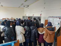 دانش‌آموزان میاندوآبی با تجهیزات آ‌زمایشگاهی دانشگاه آزاد آشنا شدند