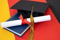 بررسی راهکار‌های عملیاتی‌سازی مدیریت منطقه‌ای در سند آمایش آموزش عالی کشور