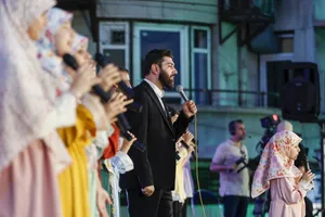 آیین مهمانی کیلومتری غدیر
