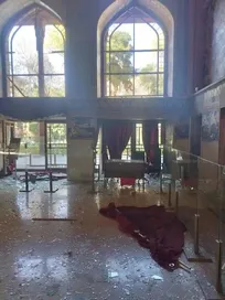 حمله اسرائیل به استانداری اصفهان به میراث جهانی صفوی آسیب زد؛ شیشه‌های عالی‌قاپو شکست