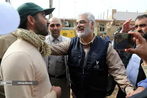  کمک&zwnj;رسانی شهید دکتر طهرانچی به مناطق سیل&zwnj;زده لرستان 