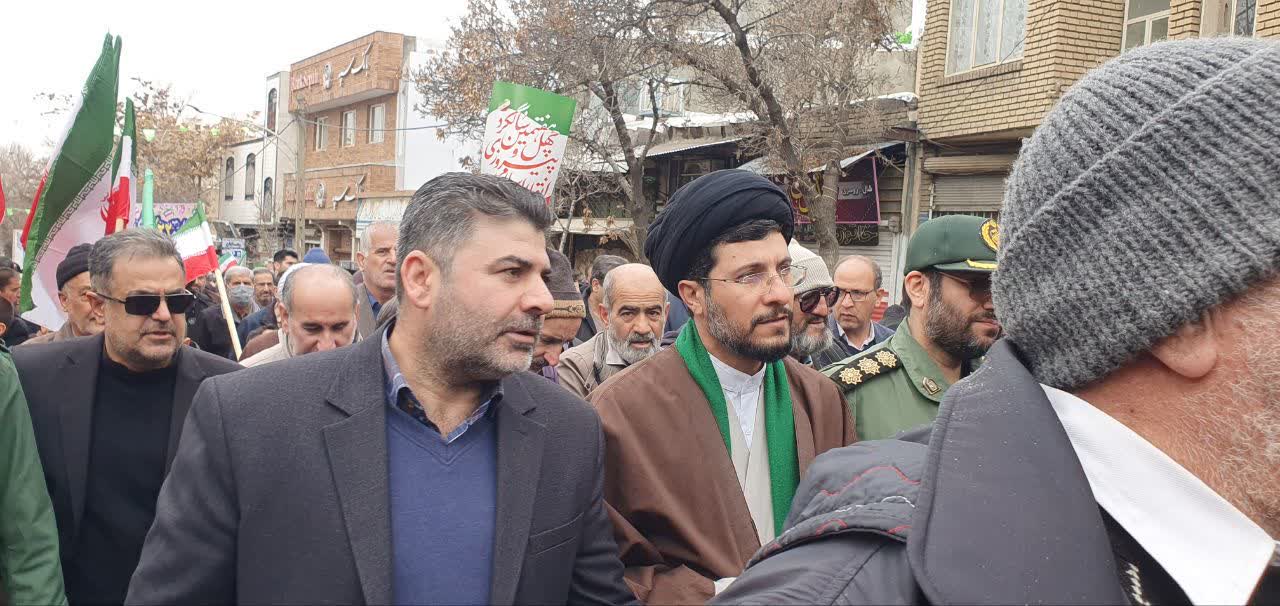 مراسم باشکوه گرامیداشت چهل و هفتمین پیروزی انقلاب اسلامی در شهرستان تویسرکان