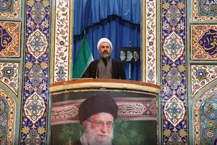 فریب سخنان جذاب و وعده‌های پوچ دشمن در مذاکرات را نمی‌خوریم/ نباید اجازه دهیم دشمن تجدیدقوا کند