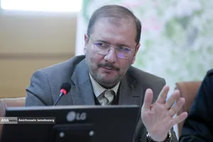 حسین وحید (معاون آبخیزداری ،امور مراتع و بیابان )