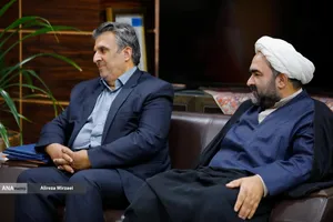  دیدار دکتر رنجبر ریاست دانشگاه آزاد اسلامی با رئیس حوزه ریاست خبرگان رهبری 