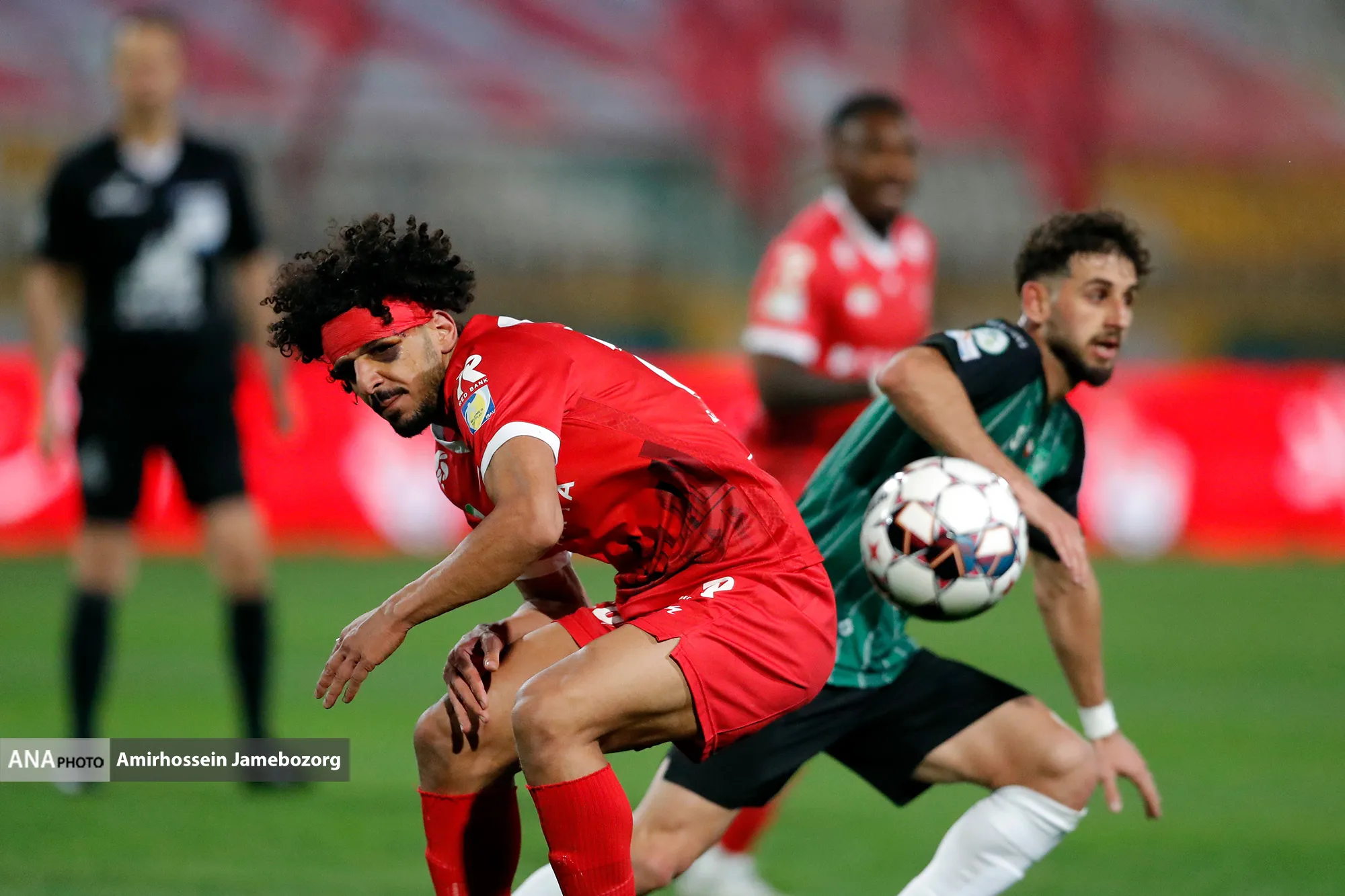 فرزین معامله گری پرسپولیس خیبر خرم آباد