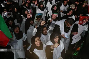  اجتماع مردمی در خونخواهی امام شهید امت - خیابان پیروزی چهارراه کوکاکولا