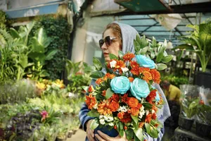 بازار گل محلاتی