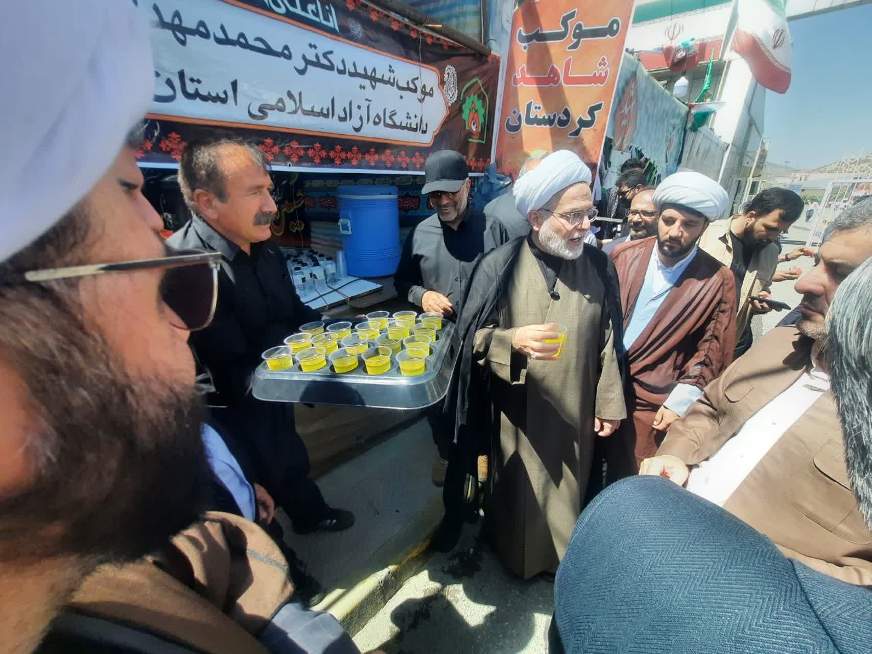 خادمان علم در مسیر عشق حسینی؛ تجلی روحیه جهادی کارکنان دانشگاه آزاد در مرز باشماق