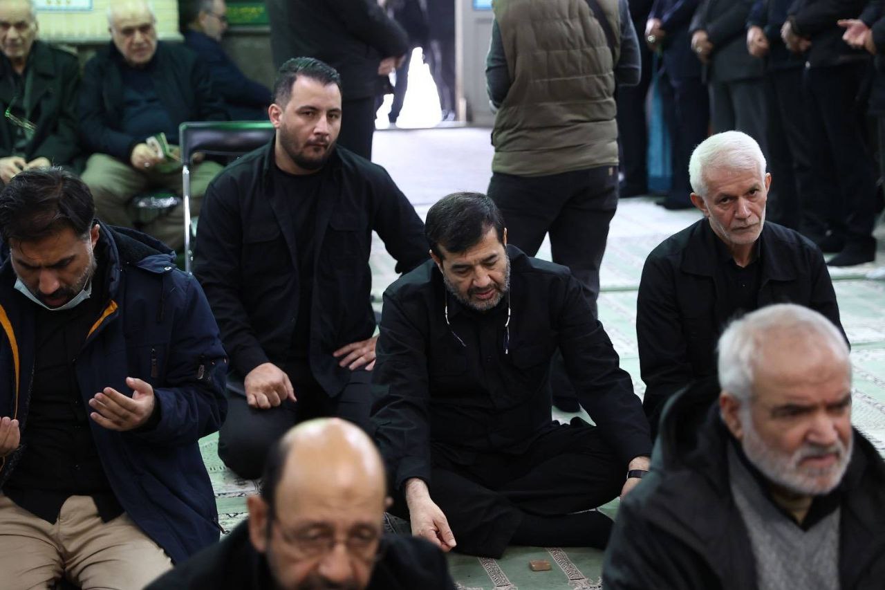 دنیامالی همکار شهیدش را به خاک سپرد/ حضور وزیر ورزش در مراسم وداع با شهید شمخانی