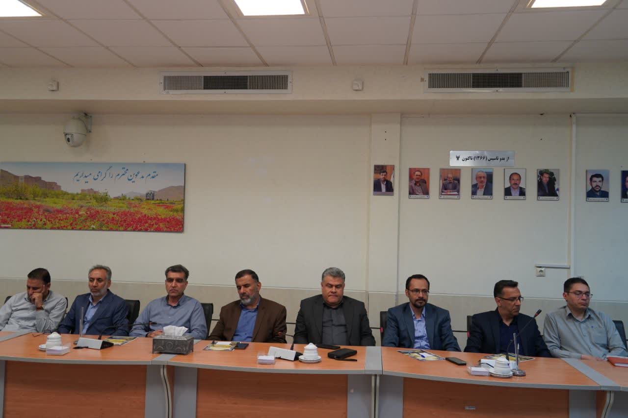 شهید طهرانچی نسبت به آینده علمی ایران دغدغه و تعهد عمیقی داشت