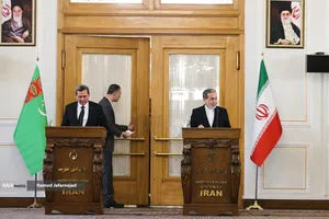 کنفرانس خبری سیدعباس عراقچی وزیر امورخارجه و رشید مردوف وزیر امور خارجه ترکمنستان 